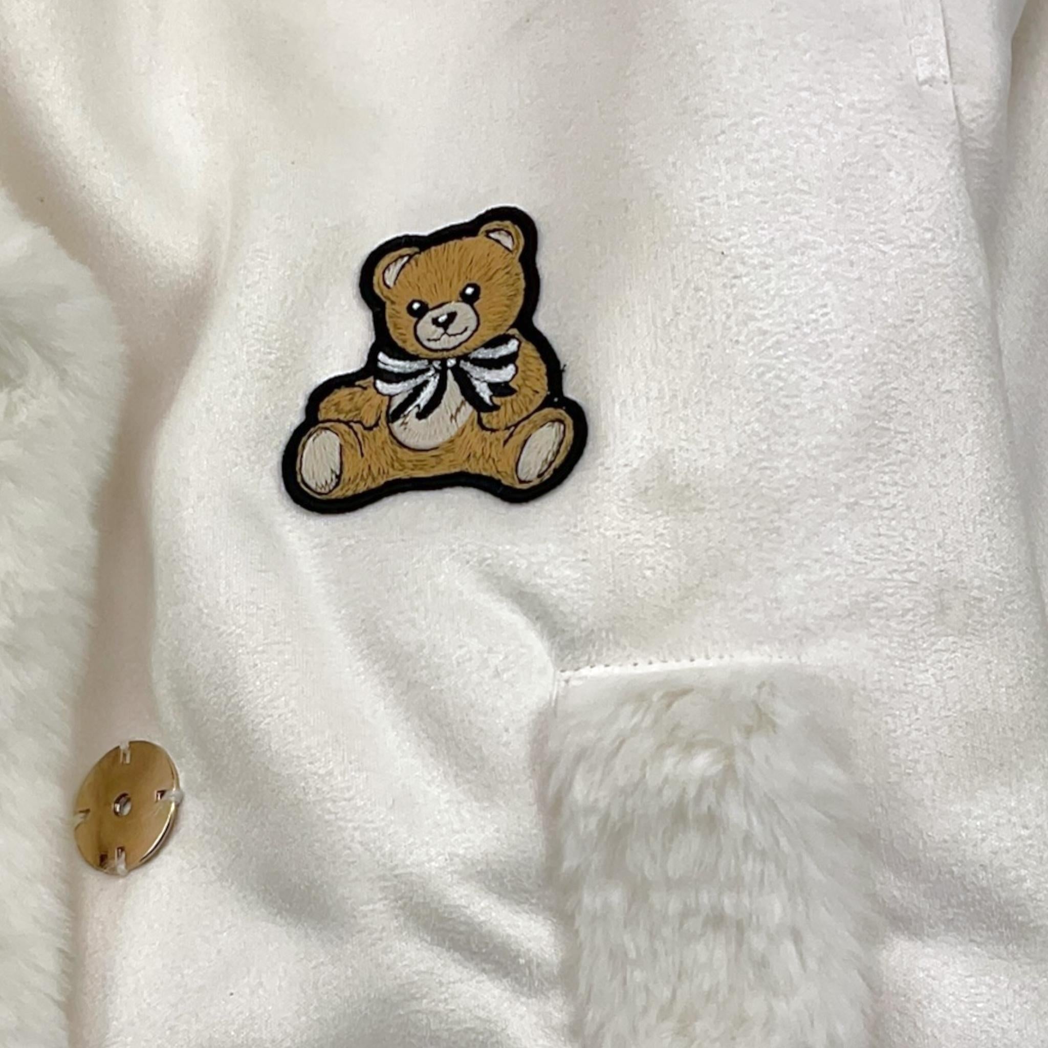 MOSCHINO giubbino tinta unita in pelliccia con stampa Bianco per Bambina HDS054 BIANCO MOSCHINO