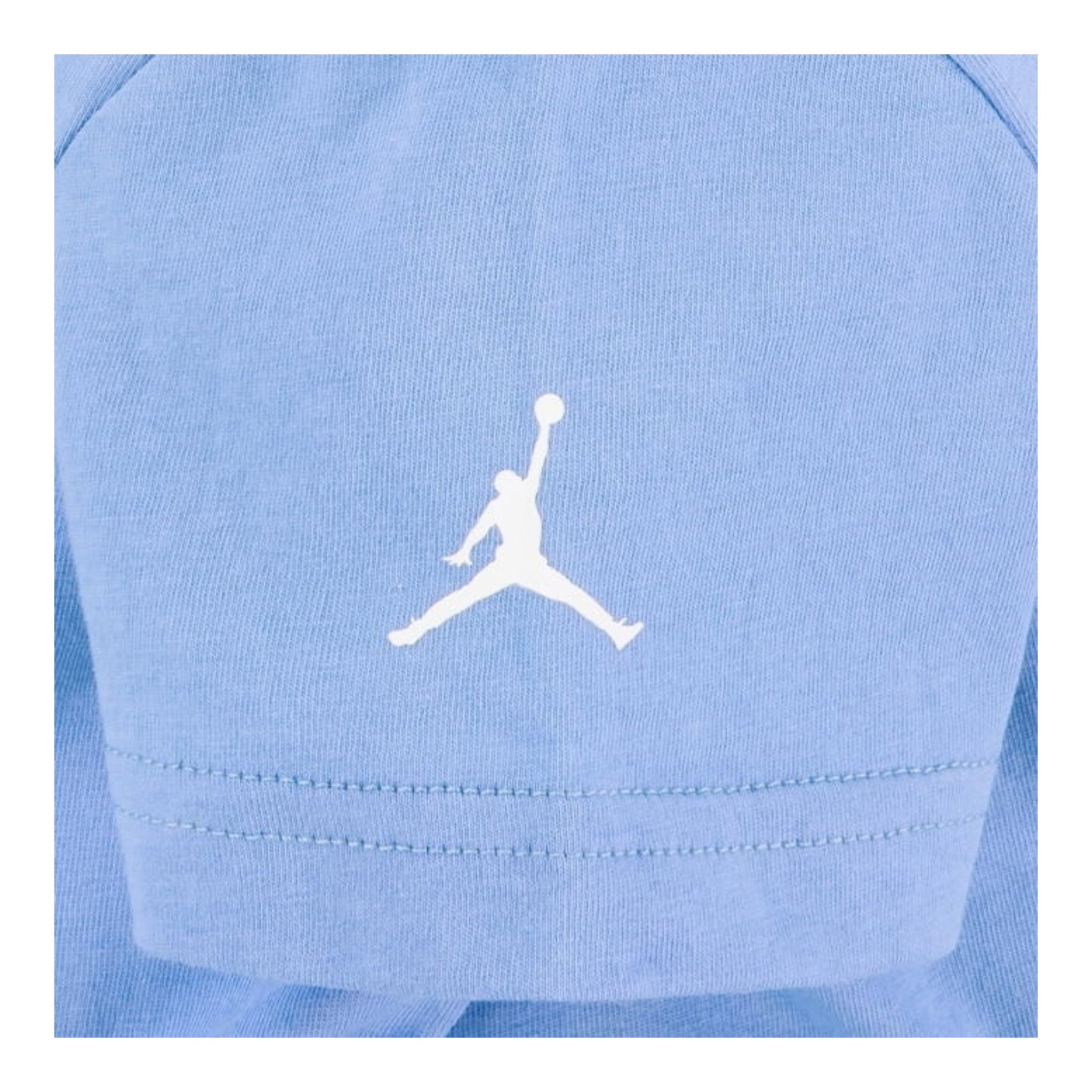 Jordan Completo Tinta Unita 2 Pezzi T-Shirts-Bermuda per Neonato 65D969 AZZURRO JORDAN 