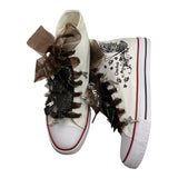 Quickas Two-Tone Sneakers with Laces and White/Black Applications for Girls