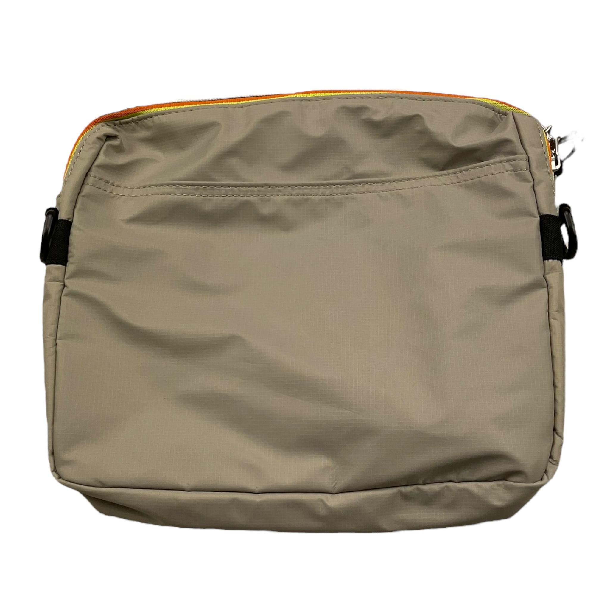 K-WAY borsello tinta unita con zip in contrasto Verde per Bambino B8125RW VERDE K-WAY 
