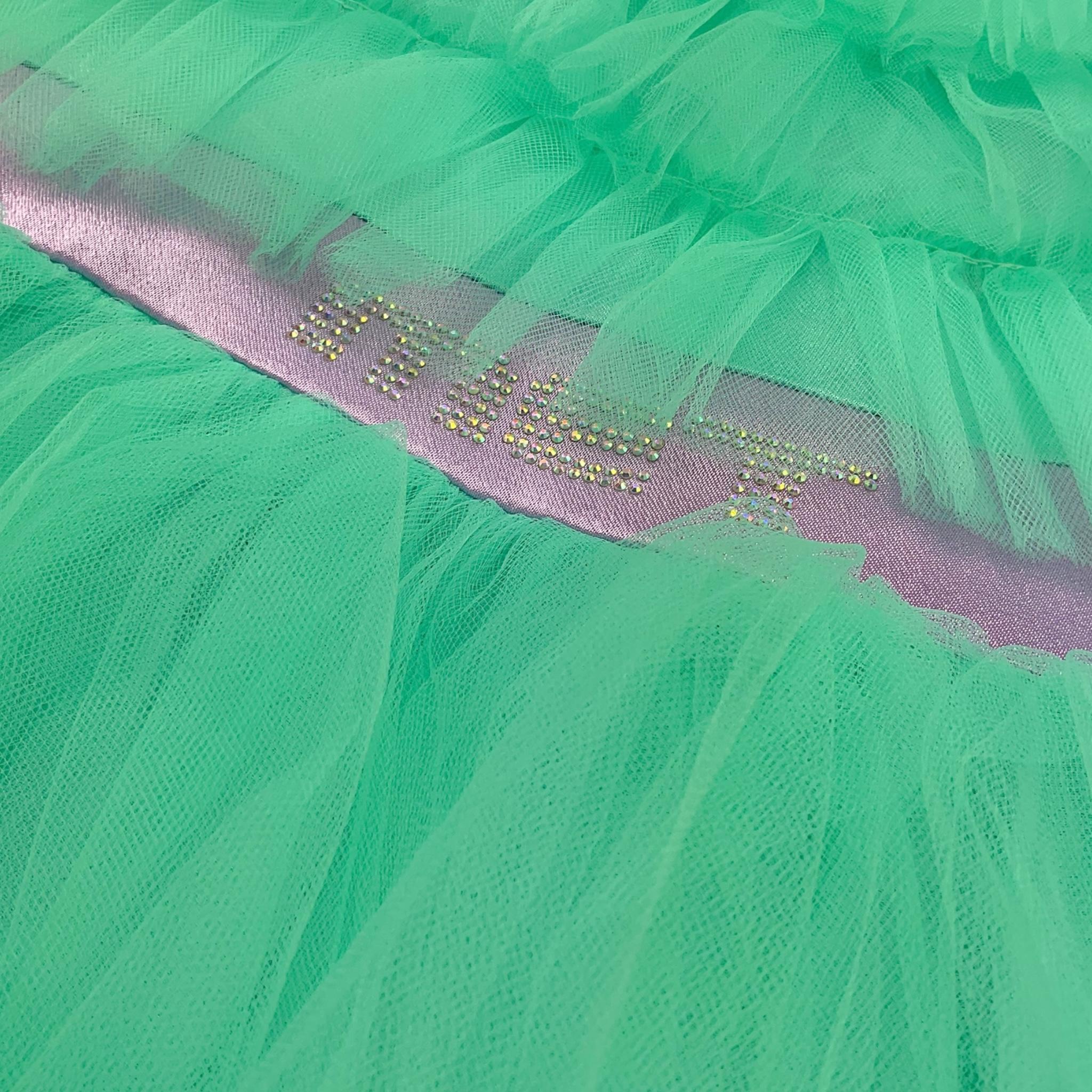 Met Abito Tinta Unita In Tulle con Logo Brillantinato per Bambina ME262 VERDE MET 